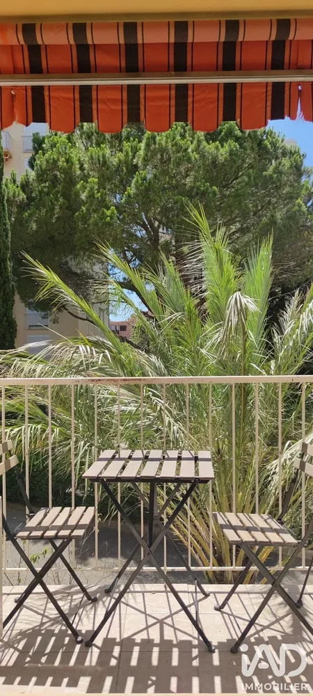 Balkon; pogled, prirodno svjetlo