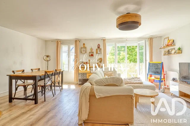 Dnevna soba; prirodno svjetlo, moderni stil