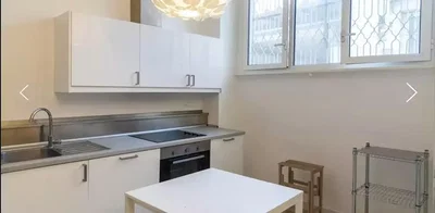 Küche; küchengeräte, tageslicht, fliesenboden