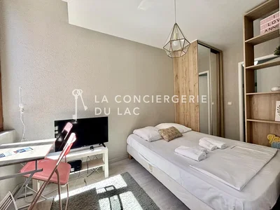 Schlafzimmer; tageslicht, moderner stil