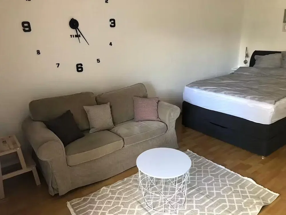 Bedroom; wood floor, natural light