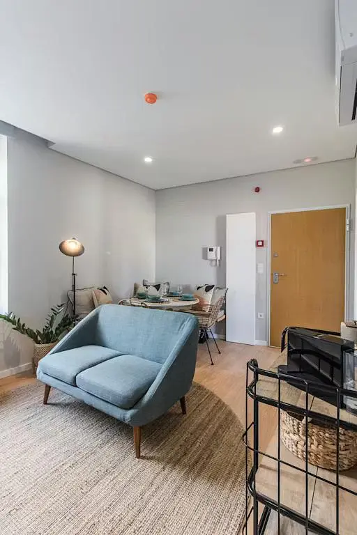 Wohnzimmer; tageslicht, moderner stil