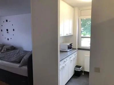 Kitchen; kitchen appliances, natural light