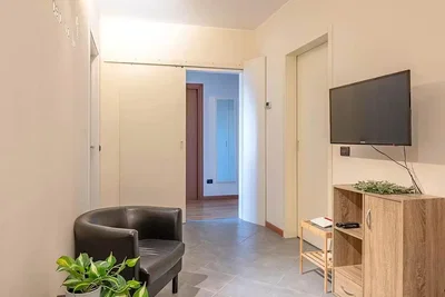 Salon; lumière naturelle, parquet