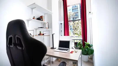 Wohnzimmer; tageslicht, moderner stil