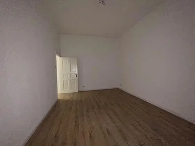 Bedroom; wood floor, natural light
