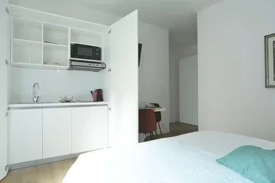 Schlafzimmer; küchengeräte, tageslicht, moderner stil