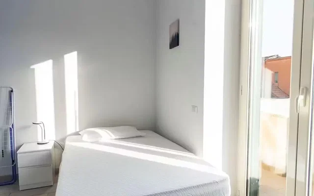 Camera da letto; luce naturale