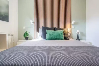 Bedroom; natural light, modern style