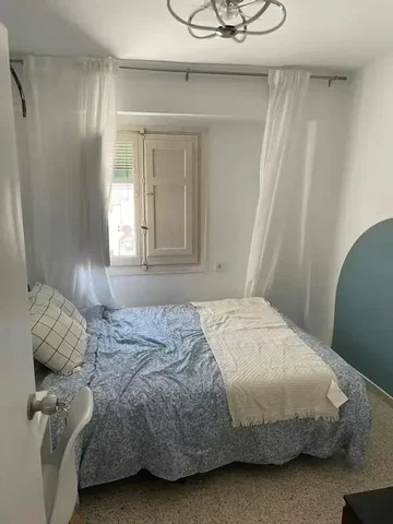 Spavaća soba; prirodno svjetlo, rustikalni stil