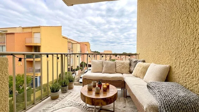 Balcon; lumière naturelle, vue