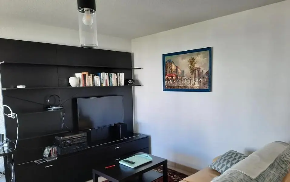 Dnevna soba; prirodno svjetlo, moderni stil