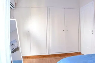 Chambre; parquet, lumière naturelle
