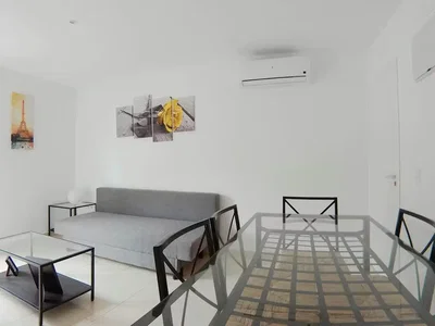 Woonkamer; natuurlijk licht, moderne stijl