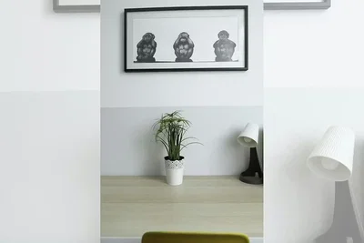 Soggiorno; pavimento in legno, luce naturale, stile moderno
