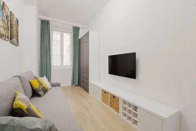 Wohnzimmer; holzboden, tageslicht