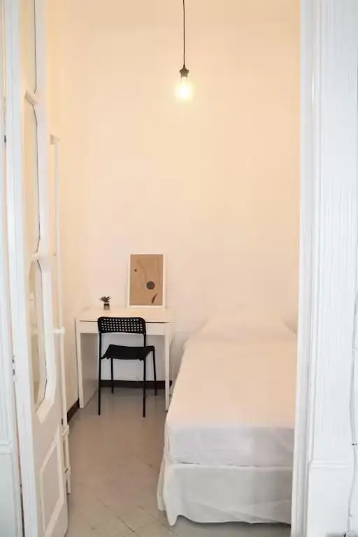 Bedroom; natural light, tile floor