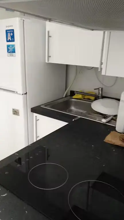Cuisine; électroménager, carrelage
