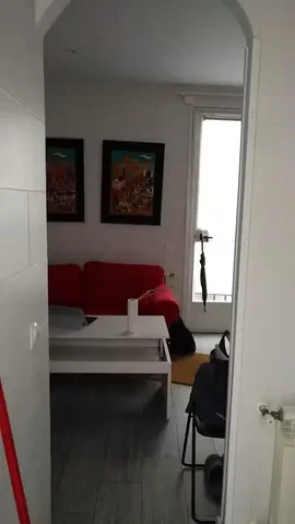 Salon; parquet, lumière naturelle