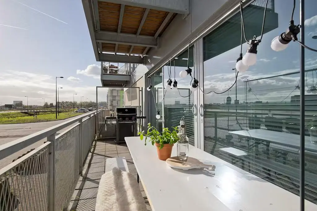Terrace; view, natural light