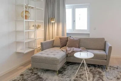 Soggiorno; luce naturale, stile moderno