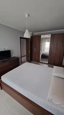 Schlafzimmer; tageslicht, holzboden