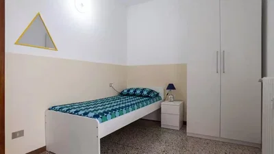Spavaća soba; prirodno svjetlo, pločice