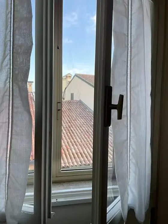 Balcone; vista, luce naturale