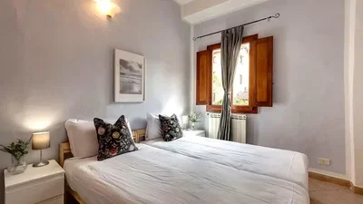 Camera da letto; luce naturale, stile moderno