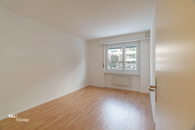 Bedroom; wood floor, natural light