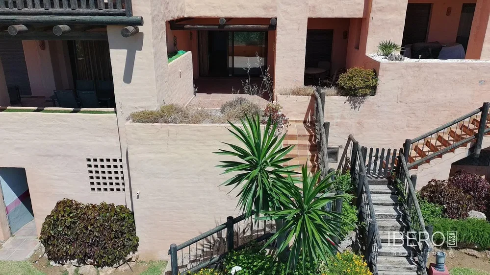 Casa e arredores
