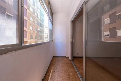 Balkon; výhled, nutná rekonstrukce