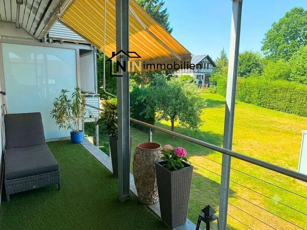 Balkon; doğal ışık, manzara
