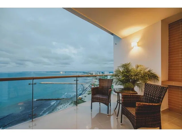 Balkon; manzara, doğal ışık