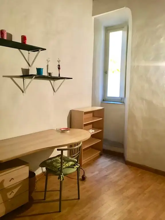 Autre; lumière naturelle, parquet