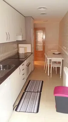 Cuisine; carrelage, électroménager