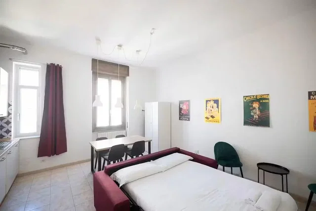 Chambre; lumière naturelle, carrelage