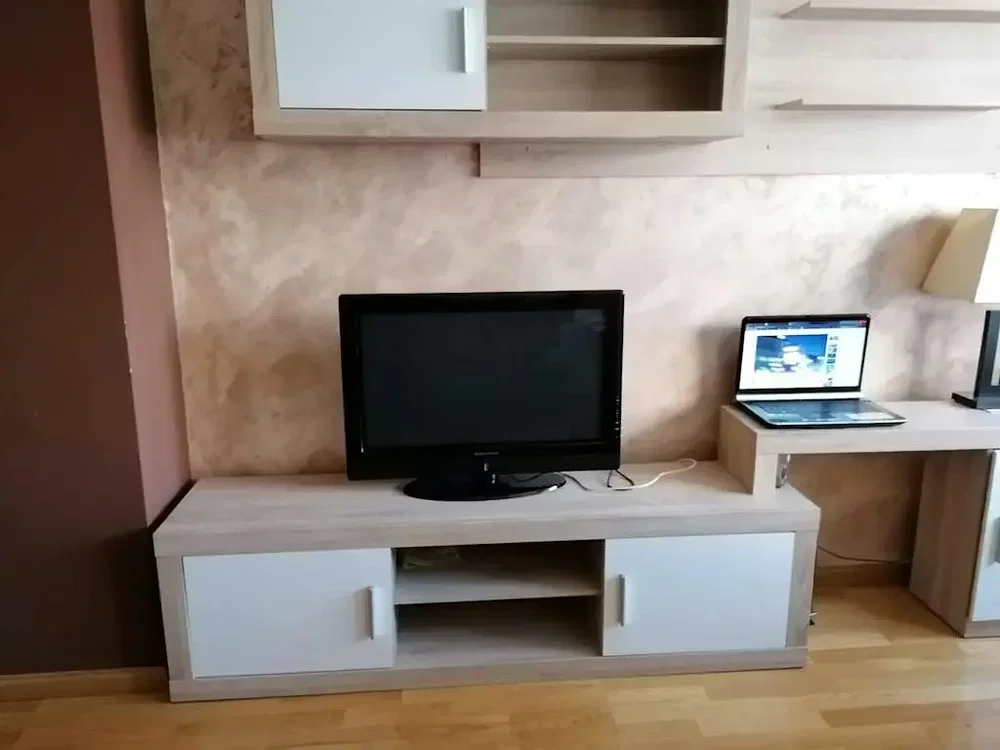 Salon; parquet, lumière naturelle