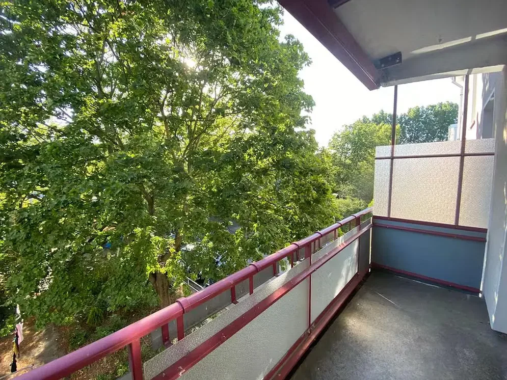 Balkon; přirozené světlo, výhled