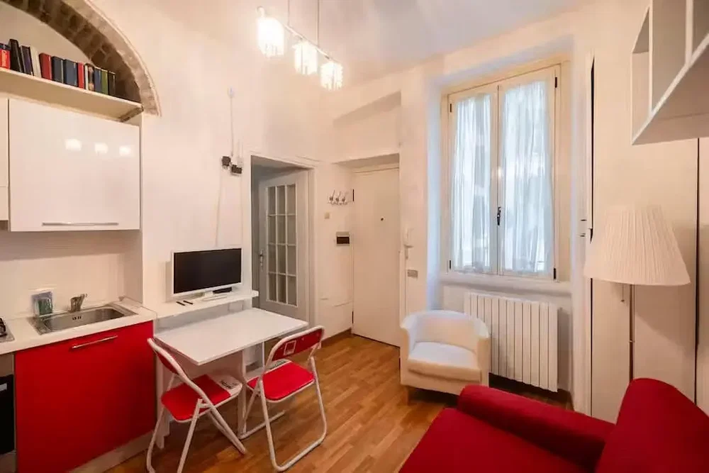 Wohnzimmer; küchengeräte, tageslicht, fliesenboden