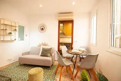 Wohnzimmer; tageslicht, moderner stil