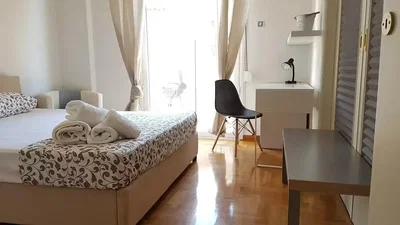Schlafzimmer; tageslicht, holzboden