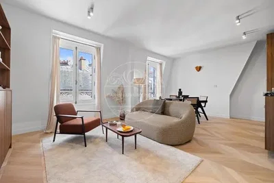 Wohnzimmer; blick, holzboden, tageslicht, moderner stil