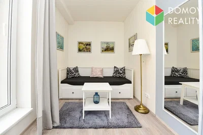 Living room; natural light, wood floor, modern style