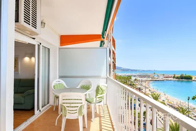 Balcony; view, natural light