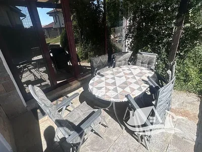 Terasa; prirodno svjetlo, pločice