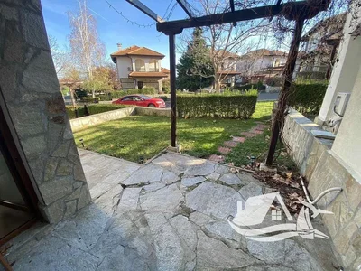 Terasa; prirodno svjetlo, pogled