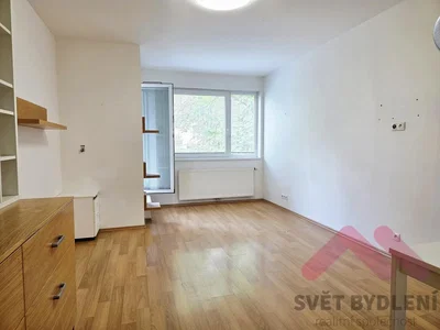 Autre; parquet, lumière naturelle