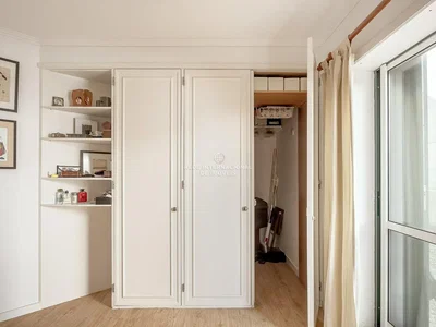 Chambre; parquet, lumière naturelle