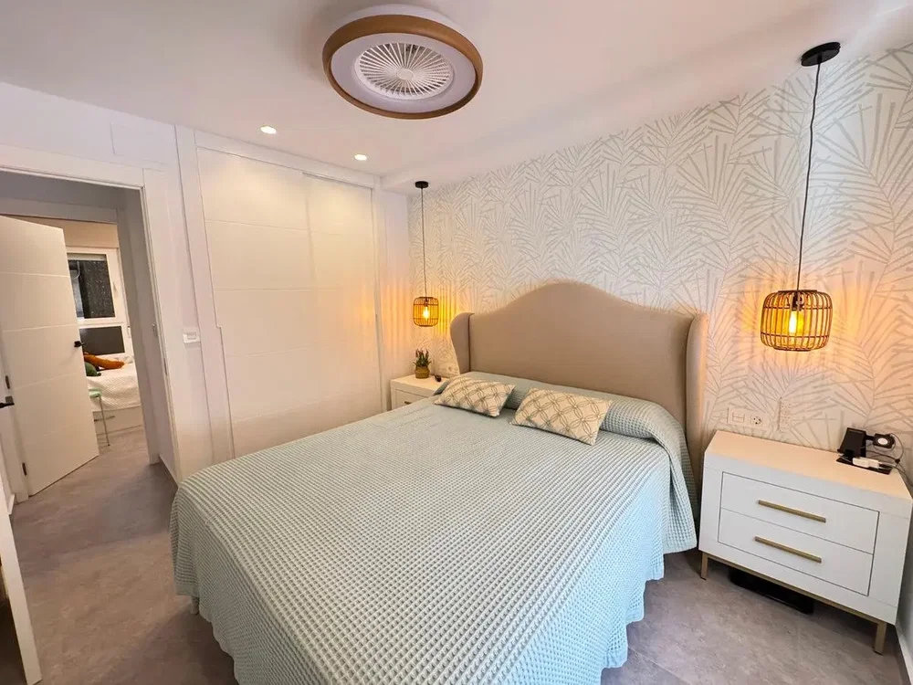 Chambre; lumière naturelle, style moderne